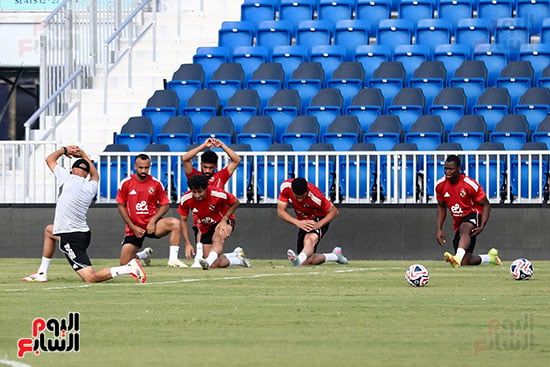 تدريبات الأهلي استعدادا لإنتر ميامي (1) تدريبات الأهلي استعدادا لإنتر ميامي (1)