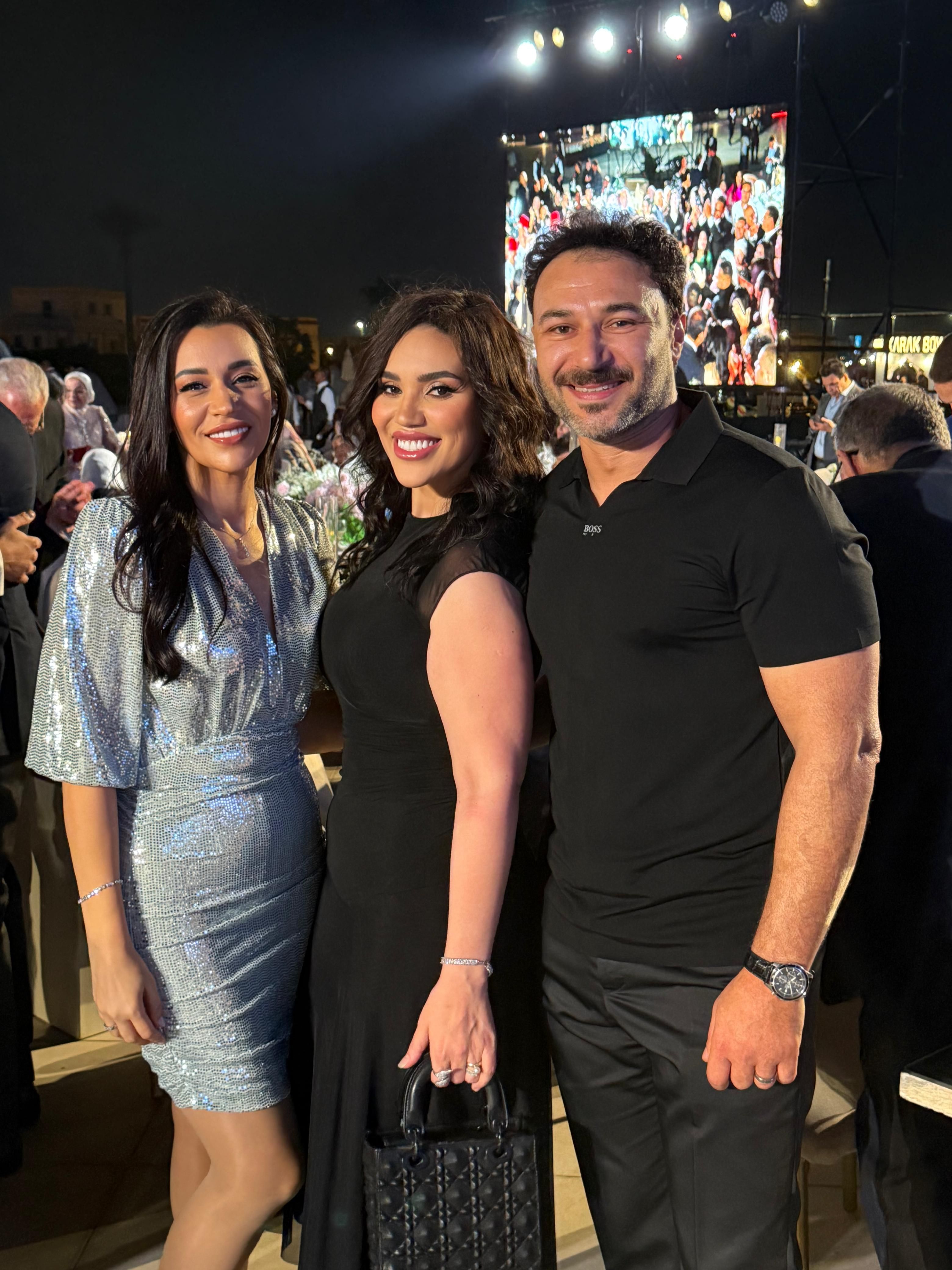 حسن الرداد ودياب و السيناريست مدحت العدل والمخرجة بتول عرفة ومحمد العمروسي ومي فاروق ومي كساب وأنوشكا حسن الرداد ودياب و السيناريست مدحت العدل والمخرجة بتول عرفة ومحمد العمروسي ومي فاروق ومي كساب وأنوشكا