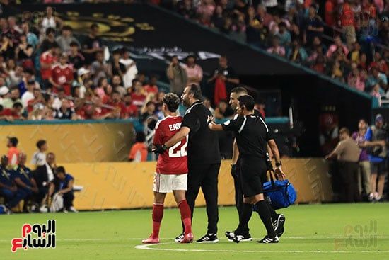 خروج إمام عاشور مصاب خروج إمام عاشور مصاب