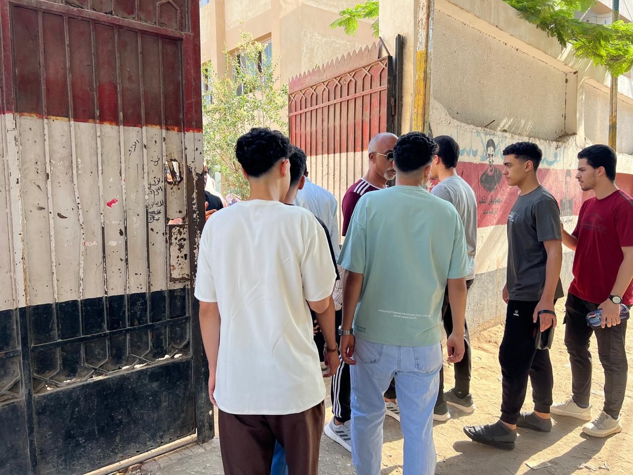 دخول الطلاب للمدارس دخول الطلاب للمدارس