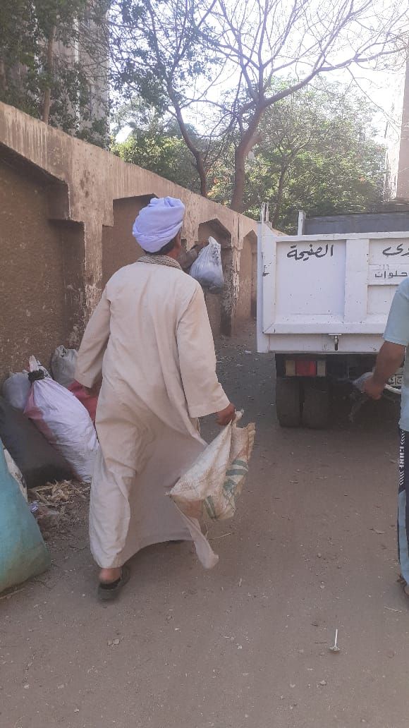 بمحيط المدارس والمعاهد بمحيط المدارس والمعاهد