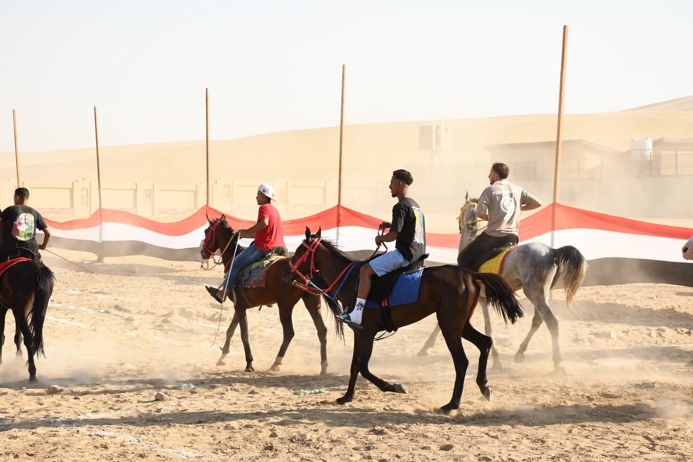 وزير الشباب والرياضة يشهد انطلاق مهرجان الألعاب الشعبية والتراثية (7) وزير الشباب والرياضة يشهد انطلاق مهرجان الألعاب الشعبية والتراثية (7)