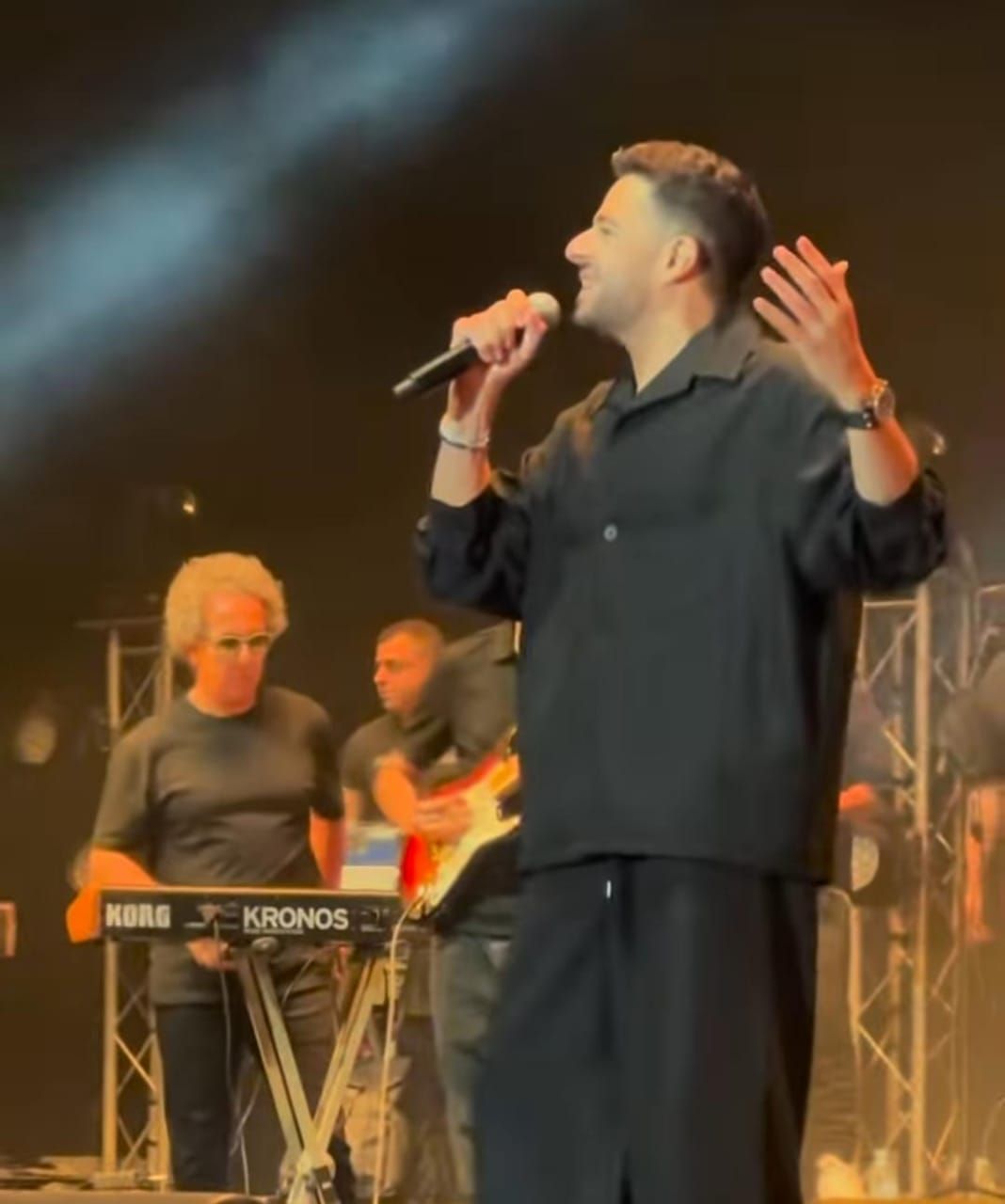 محمد حماقى (3) محمد حماقى (3)
