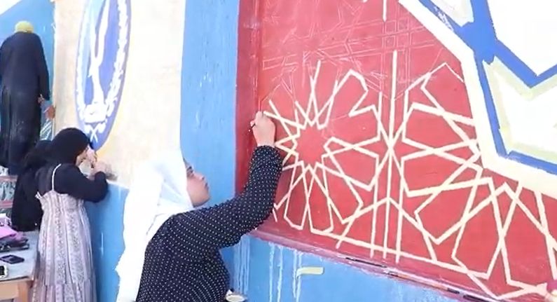 مهارة في رسم الجداريات مهارة في رسم الجداريات