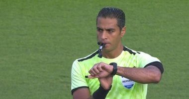 طاقم حكام مصري يُدير دربي سيمبا ويانج أفريكانز الحاسم لمصير الدوري التنزاني
