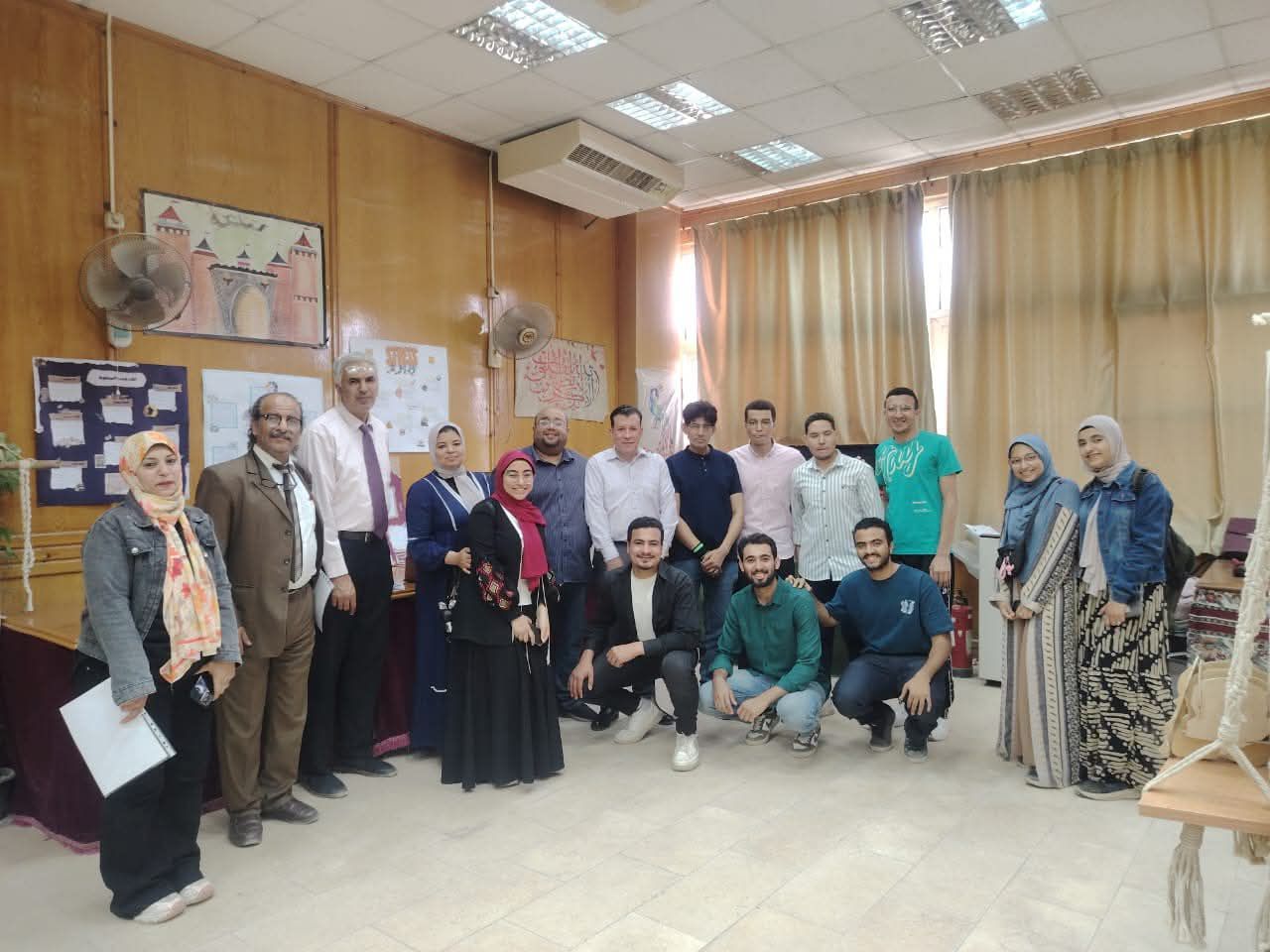 جامعة حلوان تختتم فعاليات مهرجان اليوم الثقافي جامعة حلوان تختتم فعاليات مهرجان اليوم الثقافي