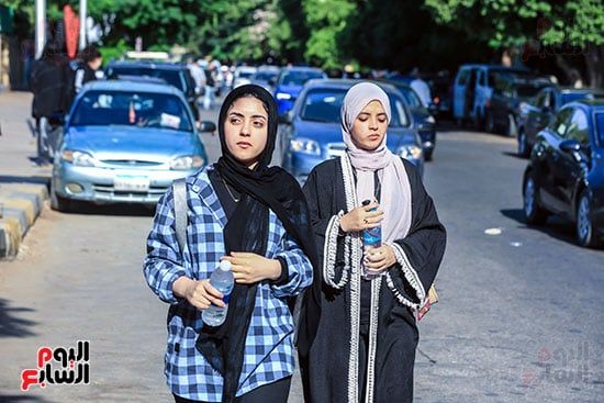 بدء امتحان اللغة الاجنبية بدء امتحان اللغة الاجنبية
