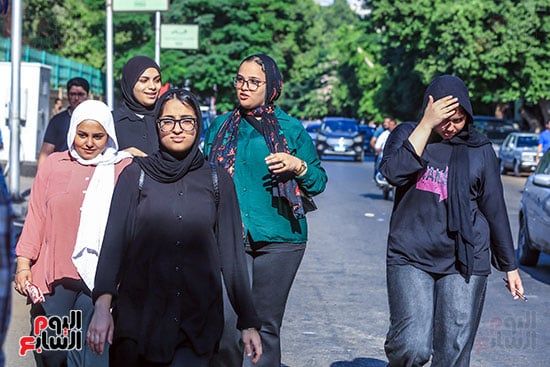 دخول طالبات الثانوية العامة دخول طالبات الثانوية العامة