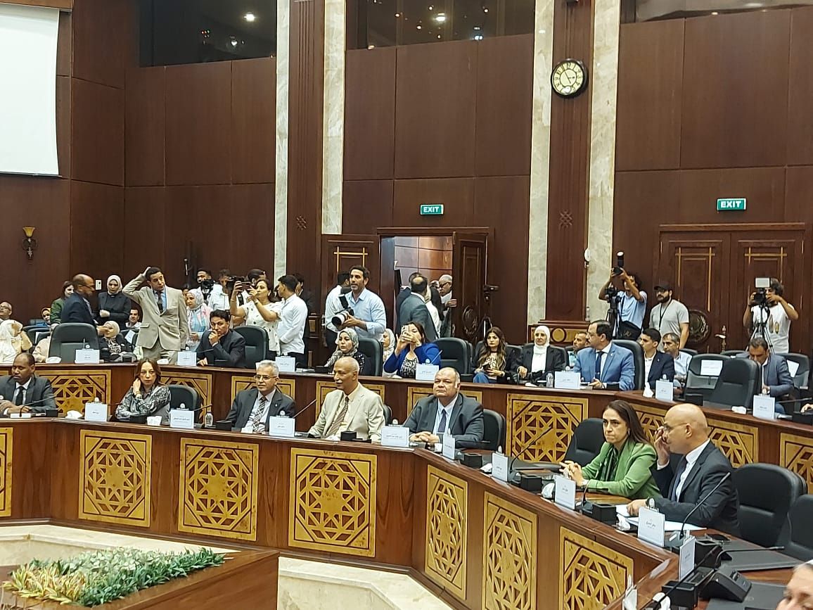المؤتمر الصحفى المؤتمر الصحفى