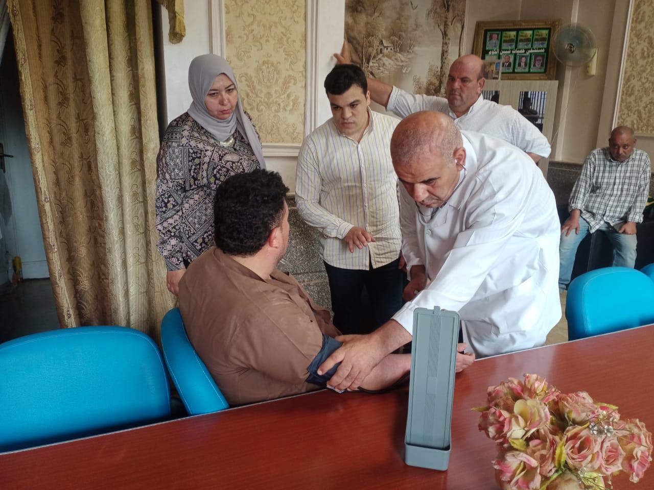 جانب من الفحوصات جانب من الفحوصات