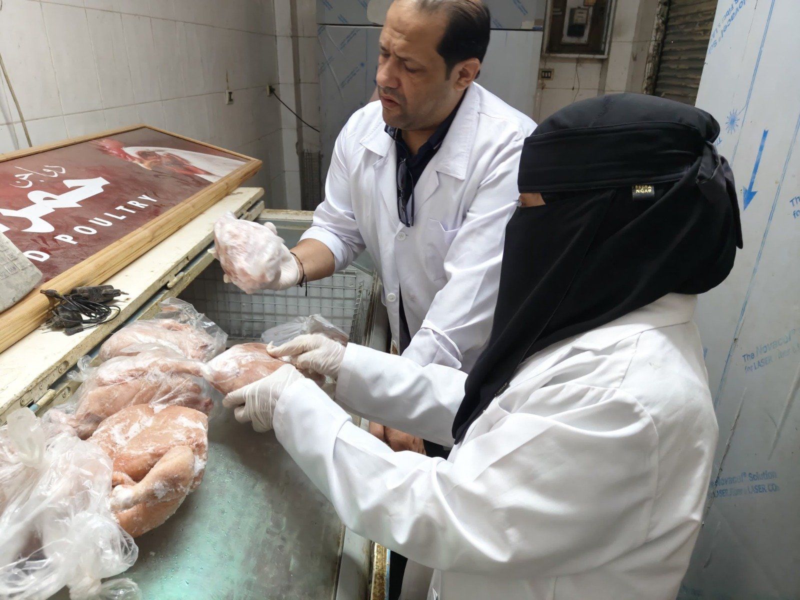 حملات مكثفة للتفتيش على أسواق اللحوم حملات مكثفة للتفتيش على أسواق اللحوم