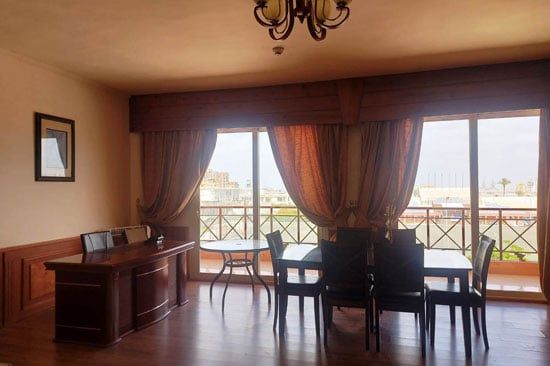 الجناح 1 الجناح 1