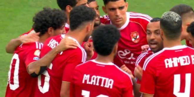 رباعي جديد يودع الأهلي وغموض مستقبل أفشة والشحات.. شوبير يفجرها