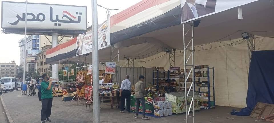 محافظ الجيزة يتابع انتظام تشغيل أسواق اليوم الواحد محافظ الجيزة يتابع انتظام تشغيل أسواق اليوم الواحد
