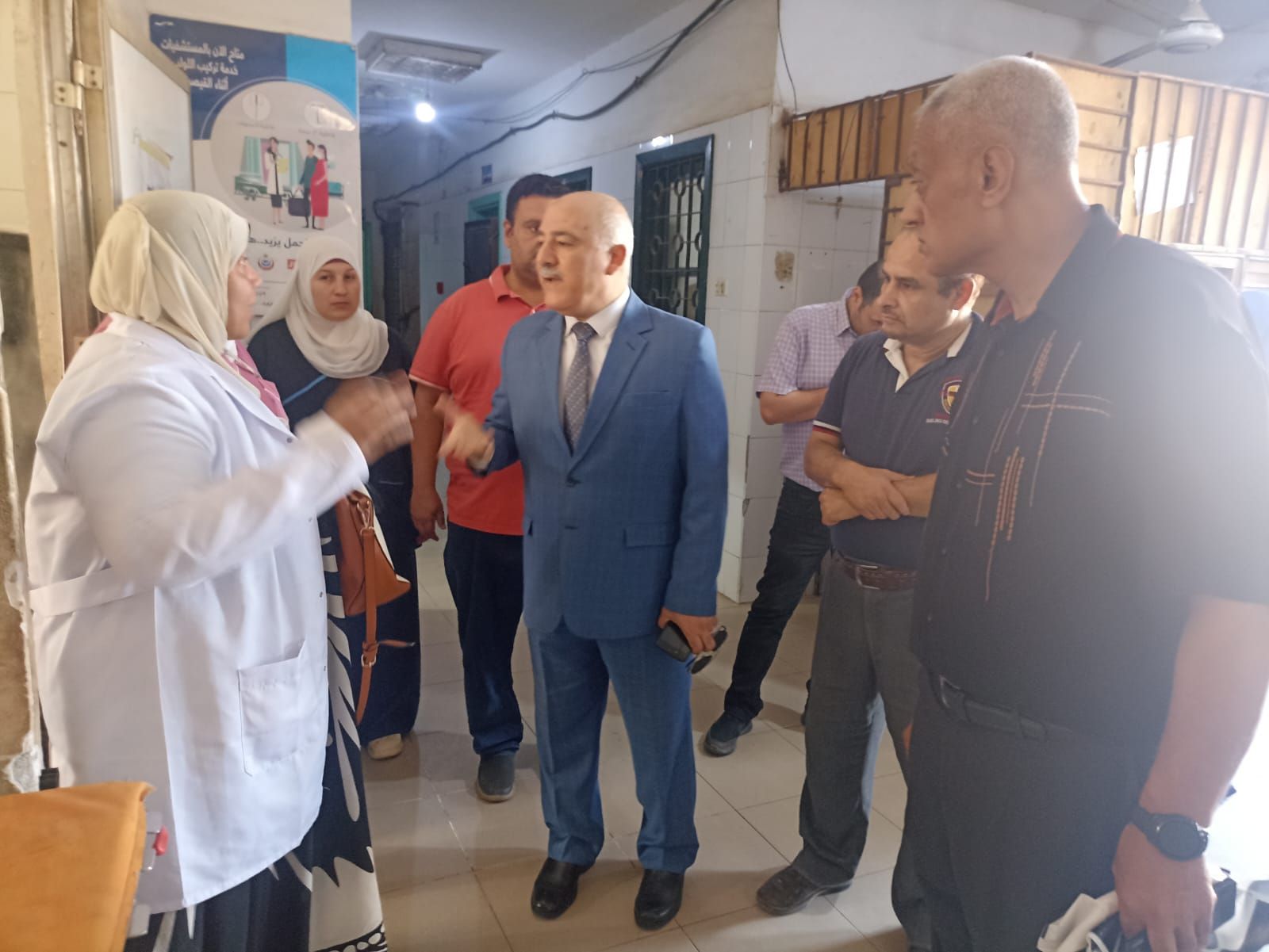 مدير صحة القليوبية خلال الجولة مدير صحة القليوبية خلال الجولة