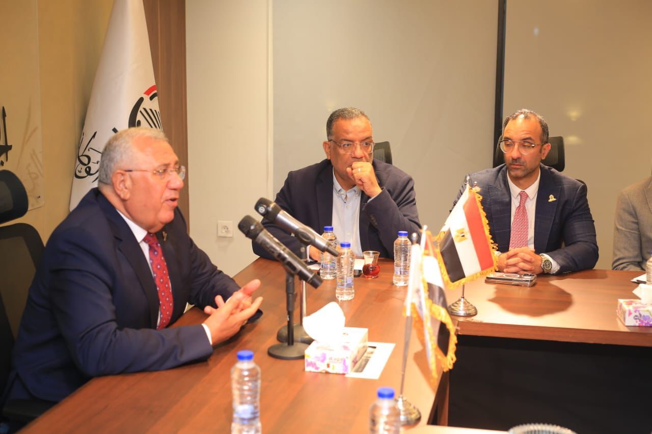 اجتماع حزب الجبهة الوطنية للإعداد لانتخابات مجلس الشيوخ (8) اجتماع حزب الجبهة الوطنية للإعداد لانتخابات مجلس الشيوخ (8)