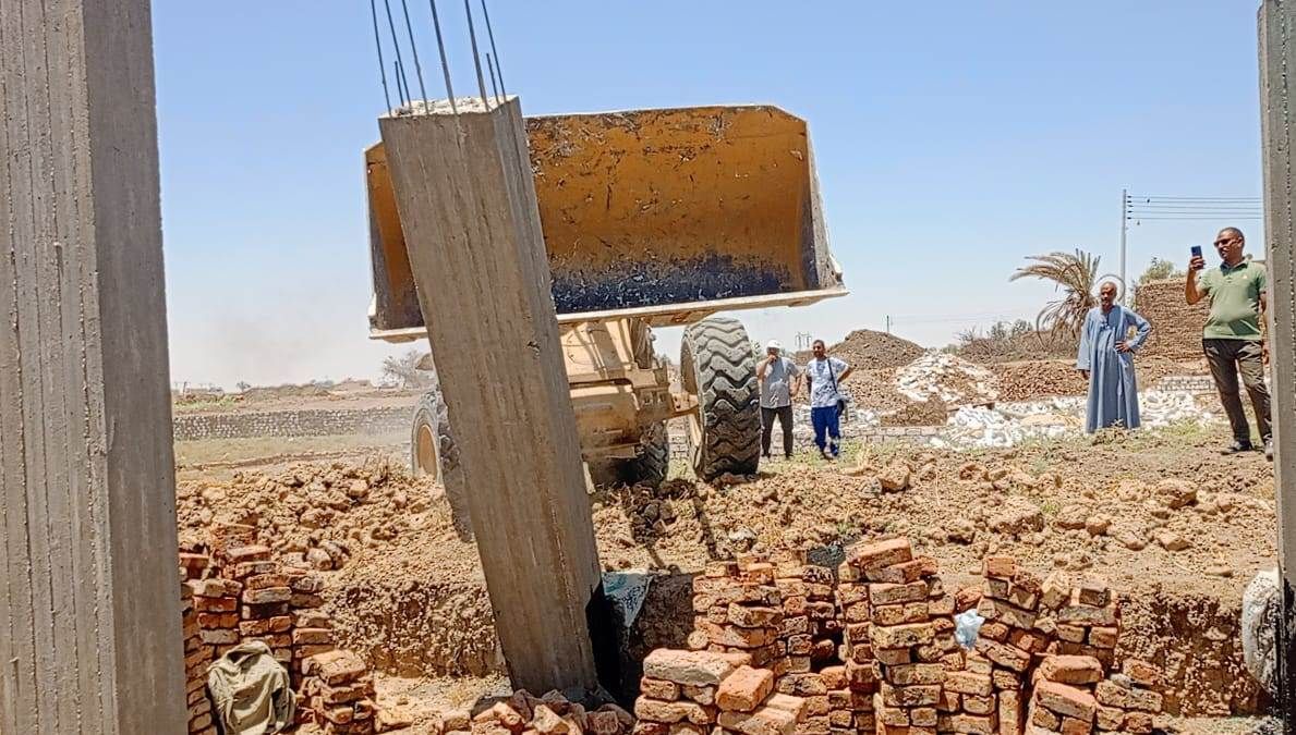 إزالة 257 مخالفة خلال المرحلة الثانية للإزالات بمساحة 532 فدان إزالة 257 مخالفة خلال المرحلة الثانية للإزالات بمساحة 532 فدان