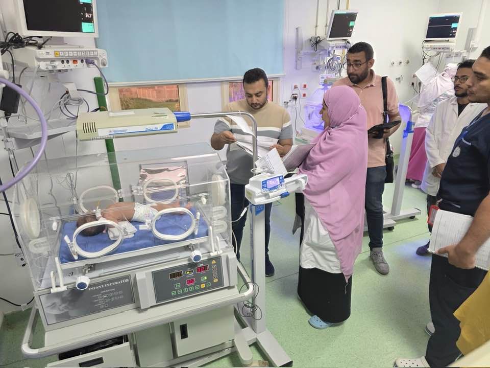 جوله مفاجئة لمدير الرعاية الصحية بالأقصر لمتابعة العمل بالمستشفيات جوله مفاجئة لمدير الرعاية الصحية بالأقصر لمتابعة العمل بالمستشفيات