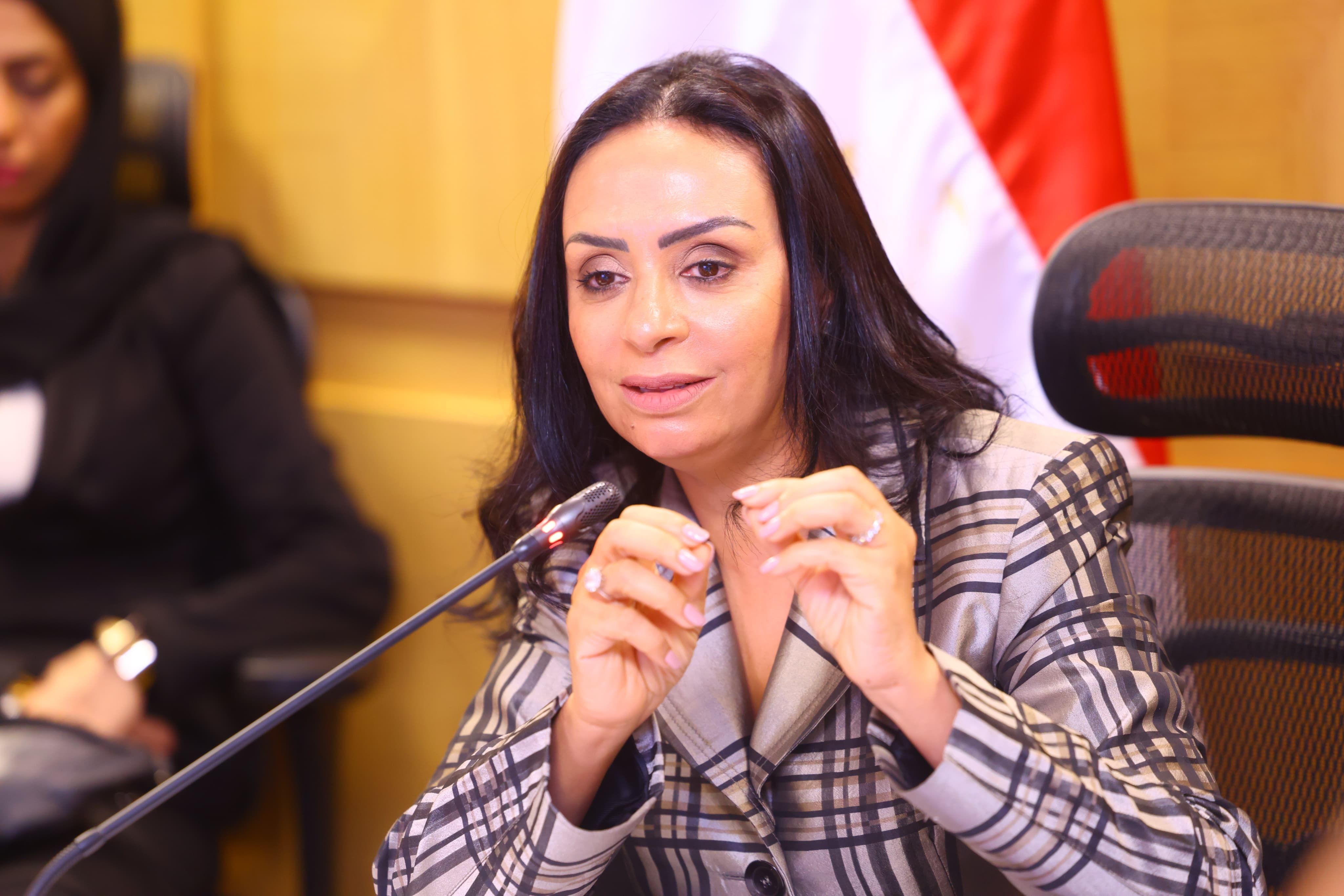 مايا مرسي وزيرة التضامن الاجتماعي مايا مرسي وزيرة التضامن الاجتماعي
