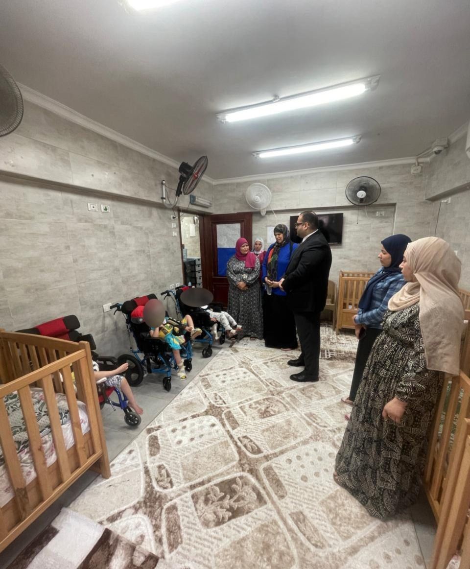 جانب من التفتيش جانب من التفتيش