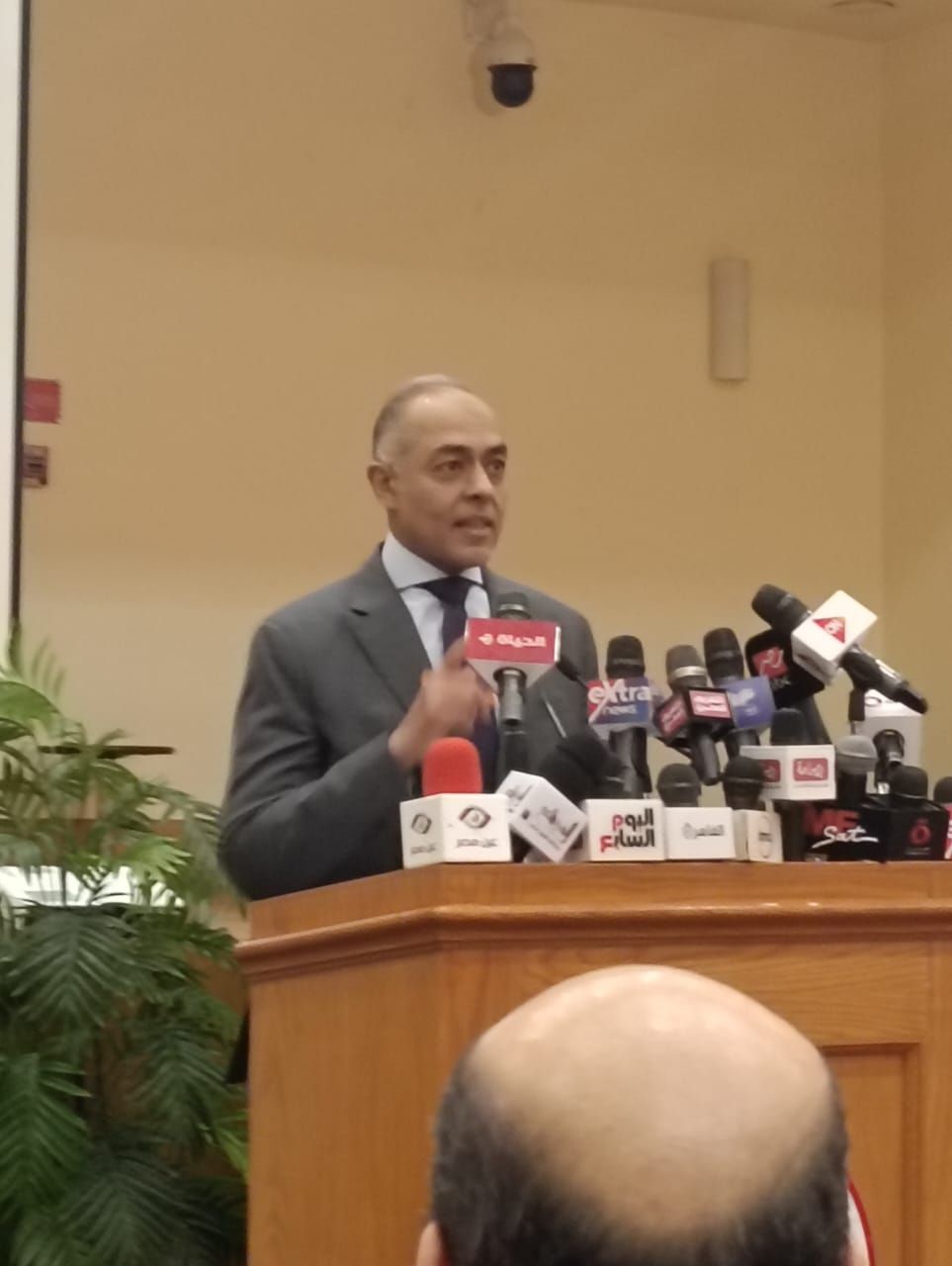 المستشار أحمد بندارى مدير الجهاز التنفيذي للهيئة الوطنية للانتخابات (4) المستشار أحمد بندارى مدير الجهاز التنفيذي للهيئة الوطنية للانتخابات (4)