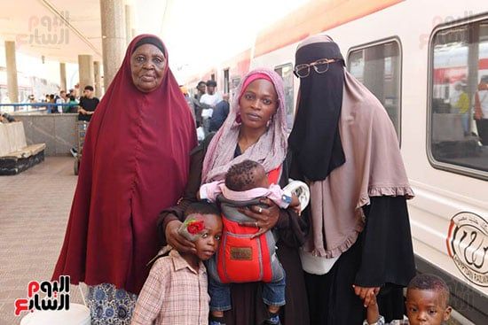 قطار العودة للسودان ينطلق من محطة مصر (3) قطار العودة للسودان ينطلق من محطة مصر (3)