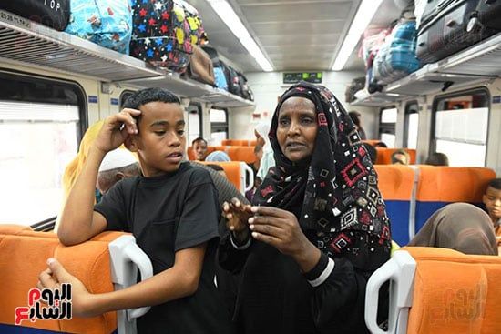 قطار العودة للسودان ينطلق من محطة مصر (12) قطار العودة للسودان ينطلق من محطة مصر (12)