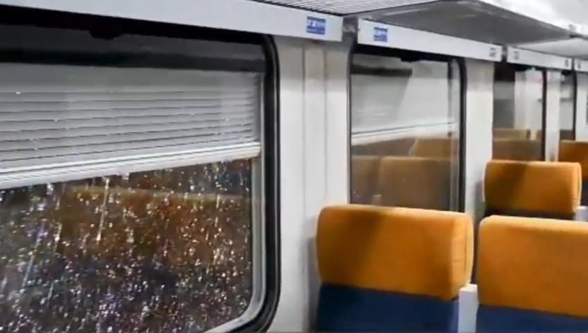 3f0340f8bb.jpg