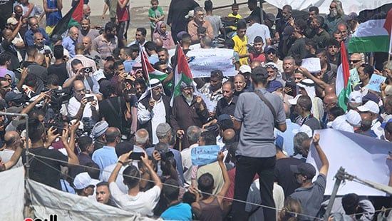 مظاهرات-لإنهاء-الحرب-فى-غزة