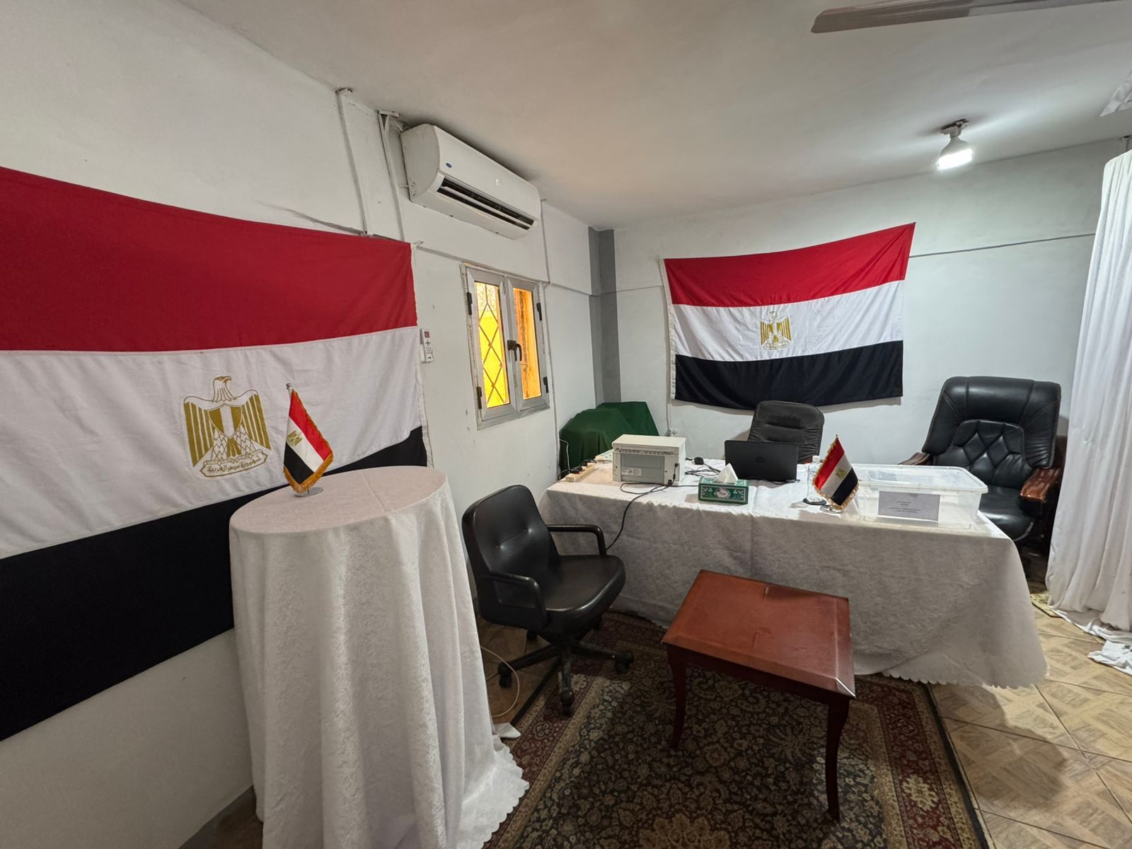 استمرار فتح لجان الاقتراع أبوابها للمصريين بالخارج (3) استمرار فتح لجان الاقتراع أبوابها للمصريين بالخارج (3)