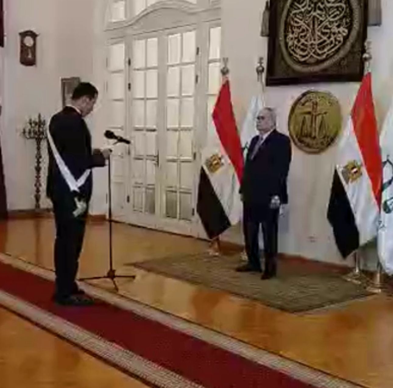 مراسم حلف اليمين للدفعة الجديدة من المندوبين المساعدين بمجلس الدولة (2) مراسم حلف اليمين للدفعة الجديدة من المندوبين المساعدين بمجلس الدولة (2)