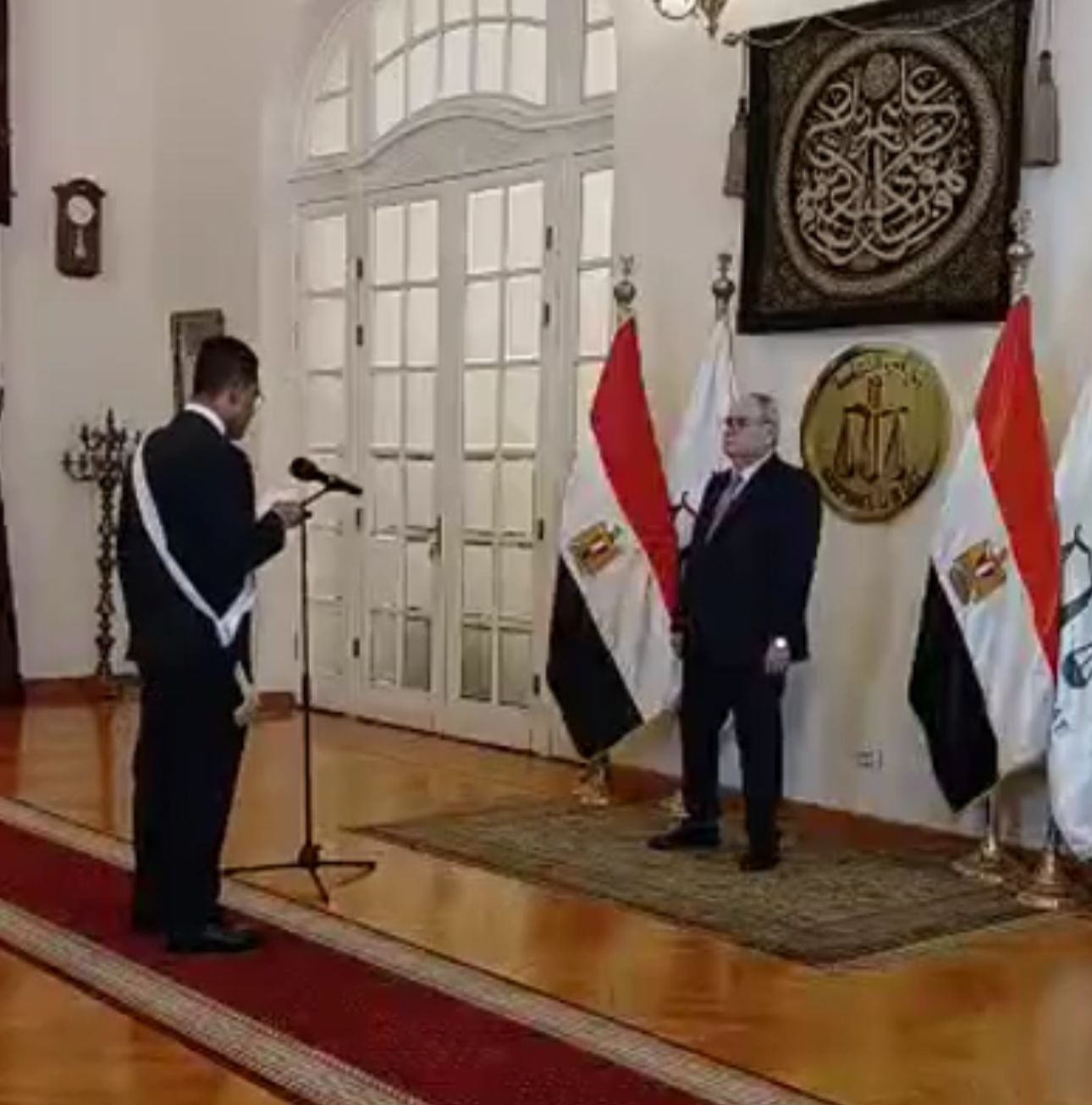 مراسم حلف اليمين للدفعة الجديدة من المندوبين المساعدين بمجلس الدولة (1) مراسم حلف اليمين للدفعة الجديدة من المندوبين المساعدين بمجلس الدولة (1)