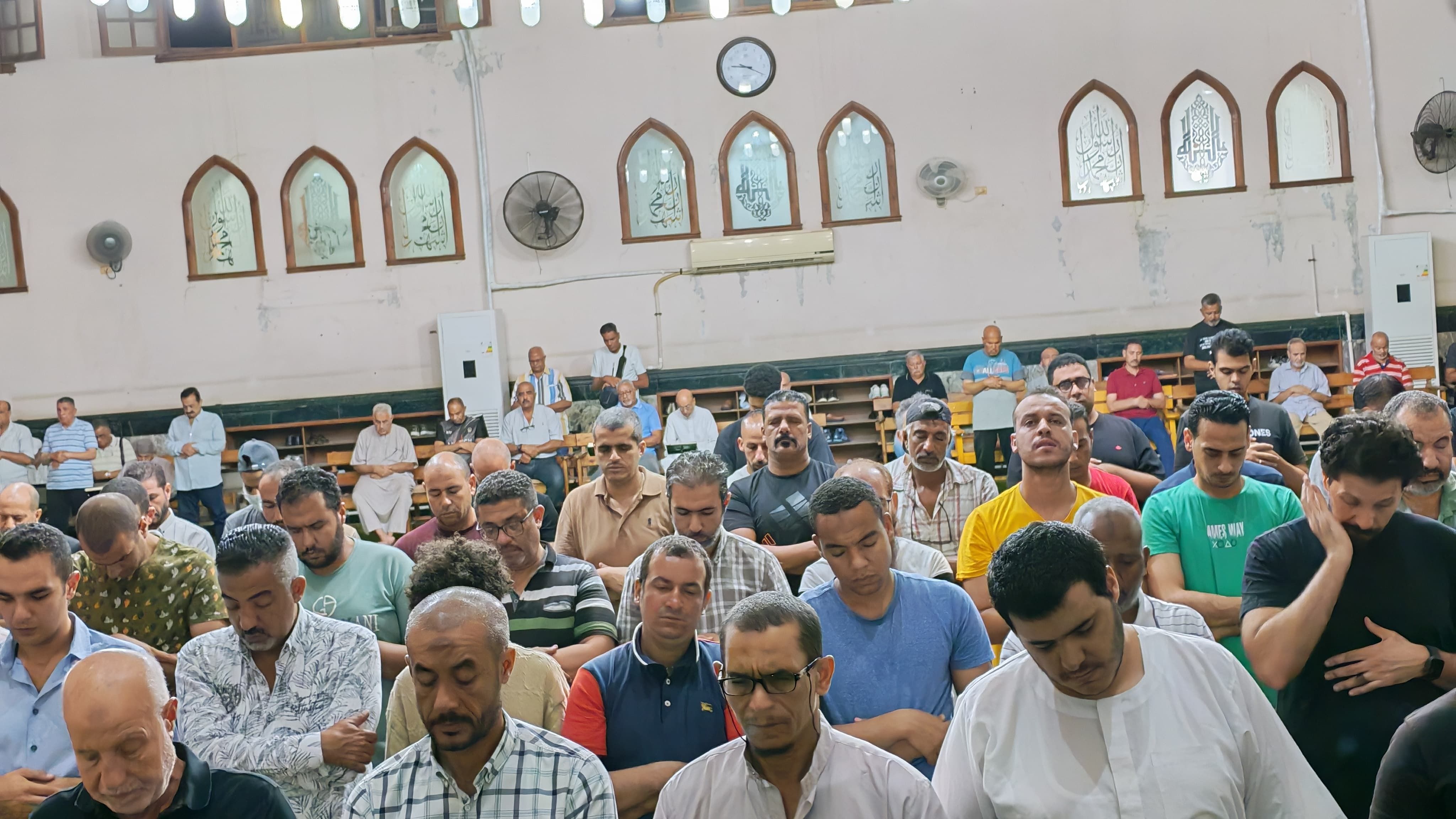 جانب من صلاة الخسوف جانب من صلاة الخسوف