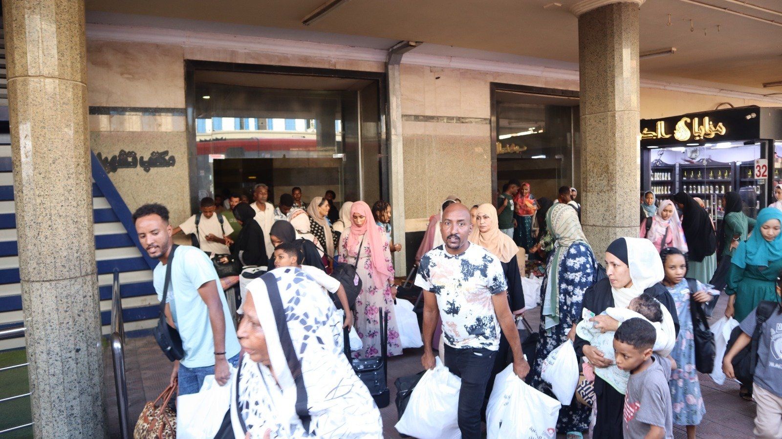 العودة الطوعية للأشقاء السودانيين (6) العودة الطوعية للأشقاء السودانيين (6)