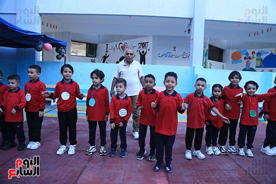 أول يوم دراسة فى القاهرة الجديدة أول يوم دراسة فى القاهرة الجديدة