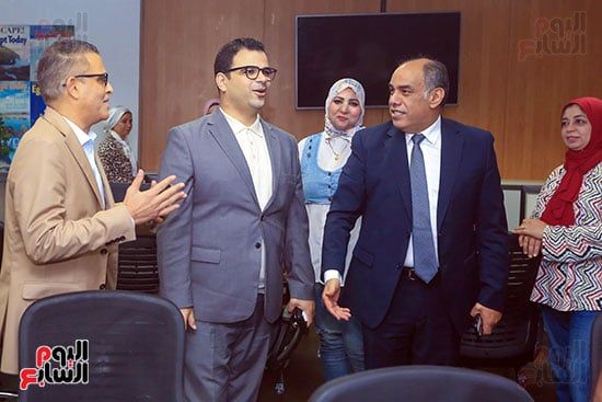 خلال زيارة اليوم السابع (2)