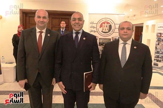 اعضاء اللجنة العليا