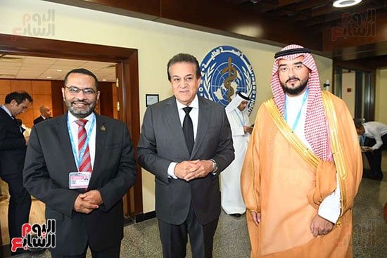 وزير الصحة مع وكيل وزارة الصحة السعودى والدكتور محمد حسانى
