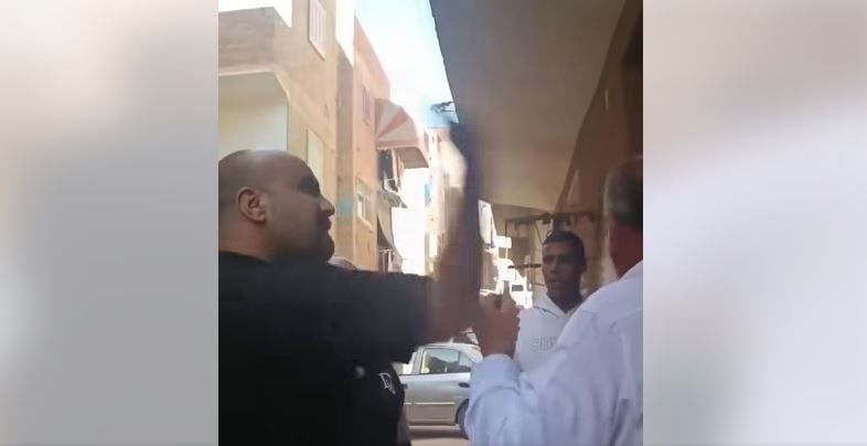 لقطة من الفيديو المتداول لقطة من الفيديو المتداول