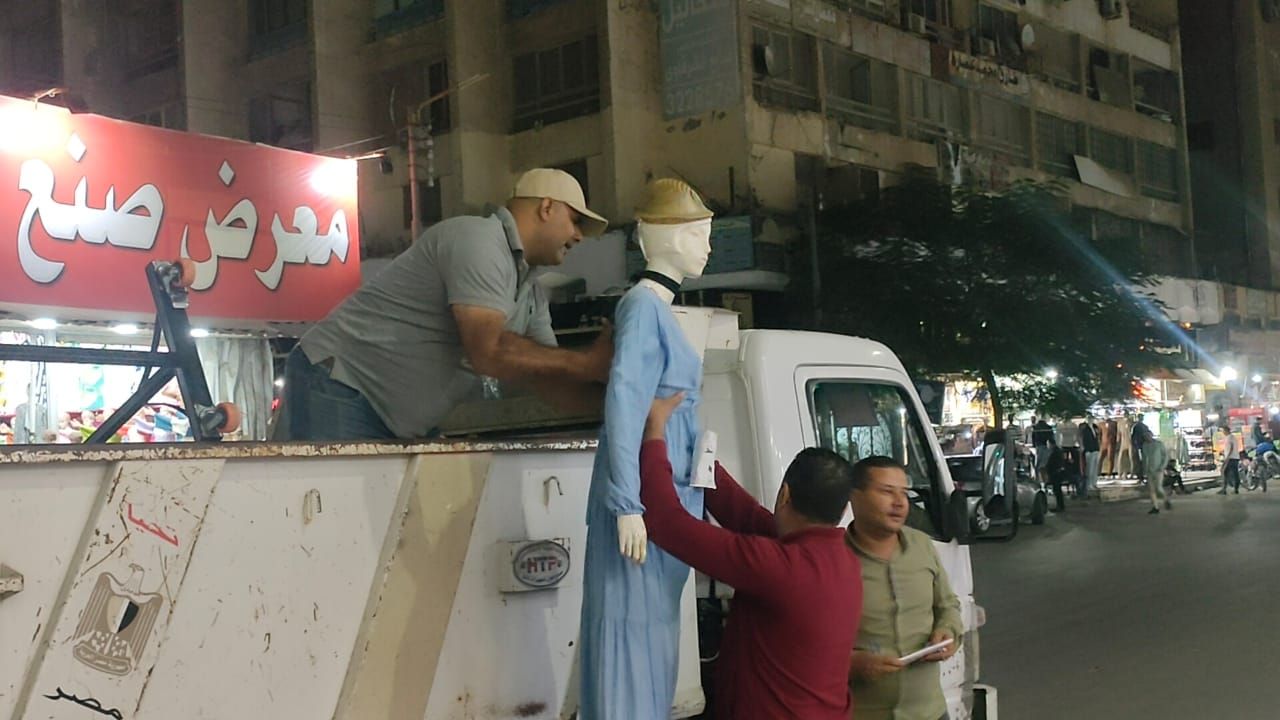 جانب من الحملة الليليلة بكفر الشيخ جانب من الحملة الليليلة بكفر الشيخ