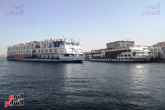 الفنادق-العائمة