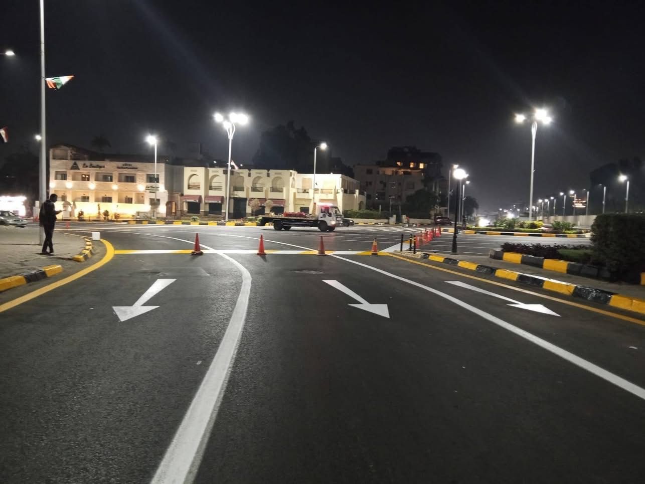 رفع كفاءة المسارات المؤدية للمتحف المصري الكبير (2) رفع كفاءة المسارات المؤدية للمتحف المصري الكبير (2)