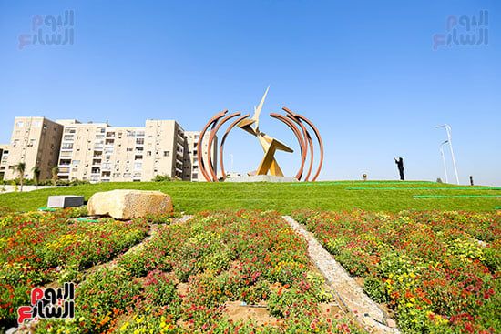 مسطحات خضراء في ميدان الرماية مسطحات خضراء في ميدان الرماية