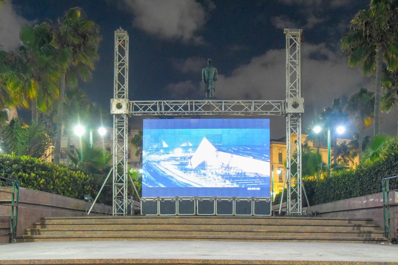 شاشات كبيرة بقلب الإسكندرية شاشات كبيرة بقلب الإسكندرية