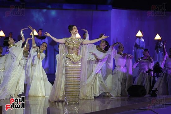 حفل الافتتاح (2) حفل الافتتاح (2)