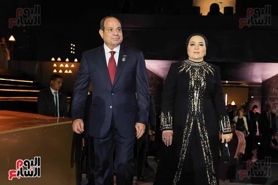 62829-الرئيس-عبد-الفتاح-السيسي-وقرينته 62829-الرئيس-عبد-الفتاح-السيسي-وقرينته