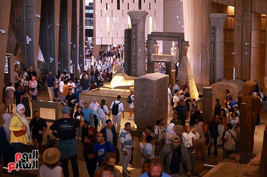 إقبال ملحوظ من الزوار إقبال ملحوظ من الزوار