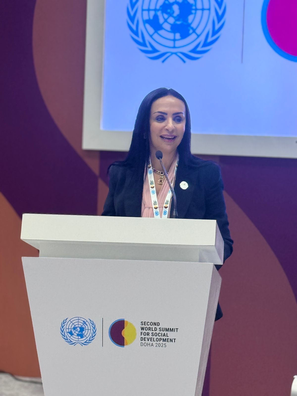 الدكتورة مايا مرسى خلال فعاليات مؤتمر القمة العالمية الثانية للتنمية الاجتماعية بالدوحة الدكتورة مايا مرسى خلال فعاليات مؤتمر القمة العالمية الثانية للتنمية الاجتماعية بالدوحة