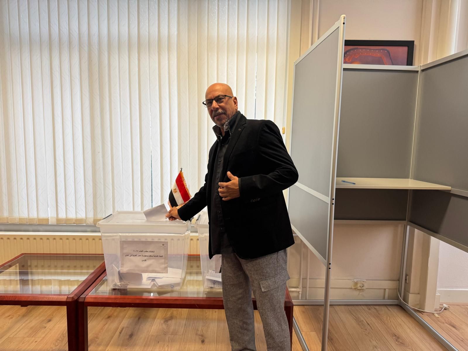 ميلانوو ميلانوو