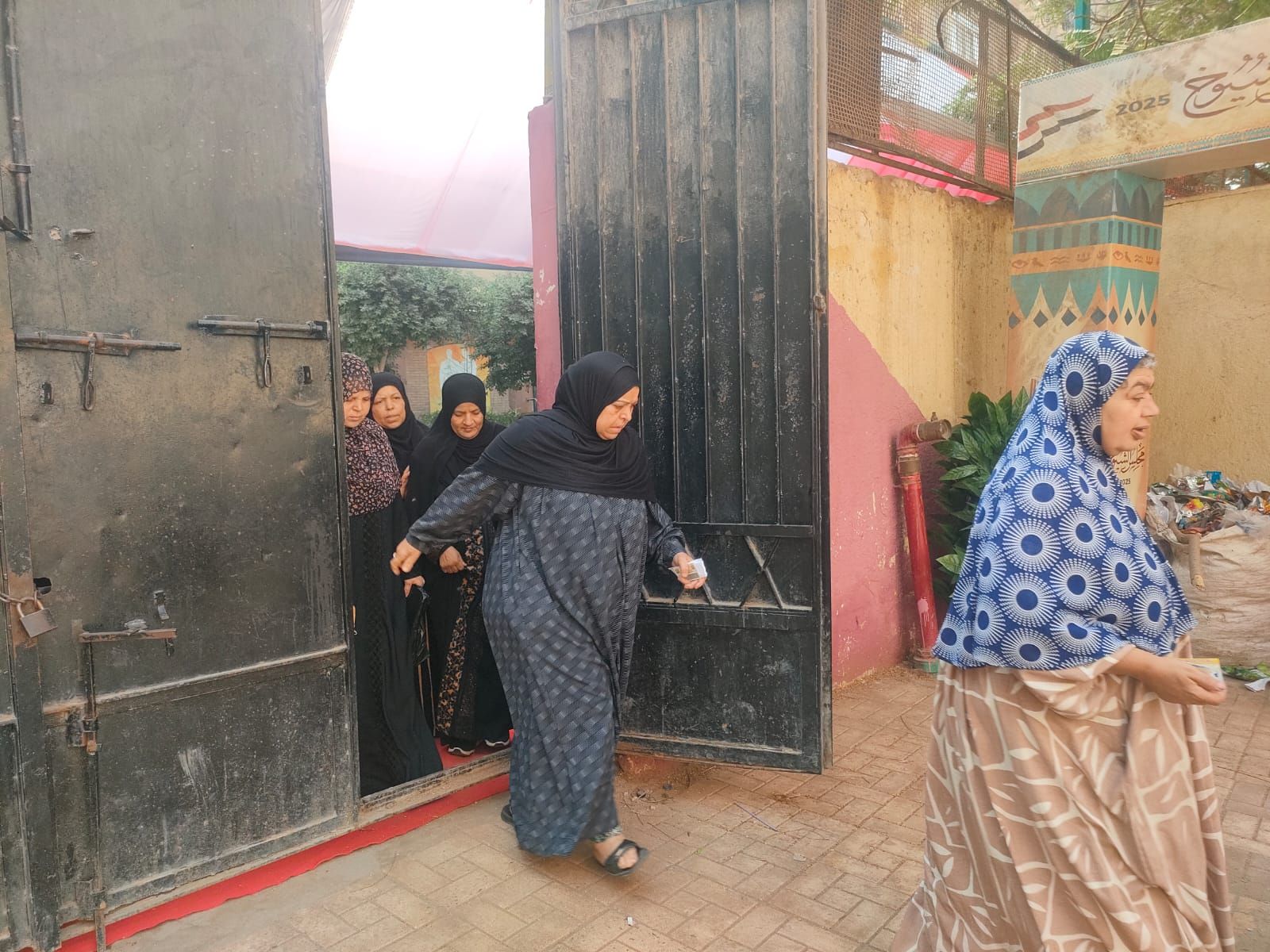 WhatsApp Image 2025-11-10 at 10.28.17 AM (1) WhatsApp Image 2025-11-10 at 10.28.17 AM (1)